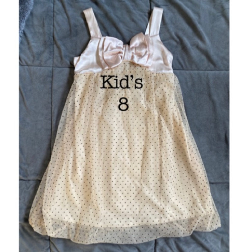 🔥$4 Bargain Bin🔥Dress Kid’s 8